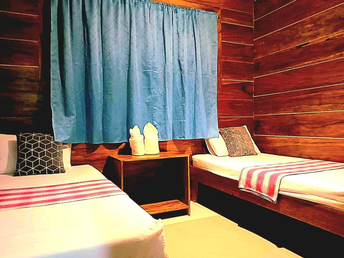 LADY GHAGHA ROOM RENTALs San Vicente  Exterior foto