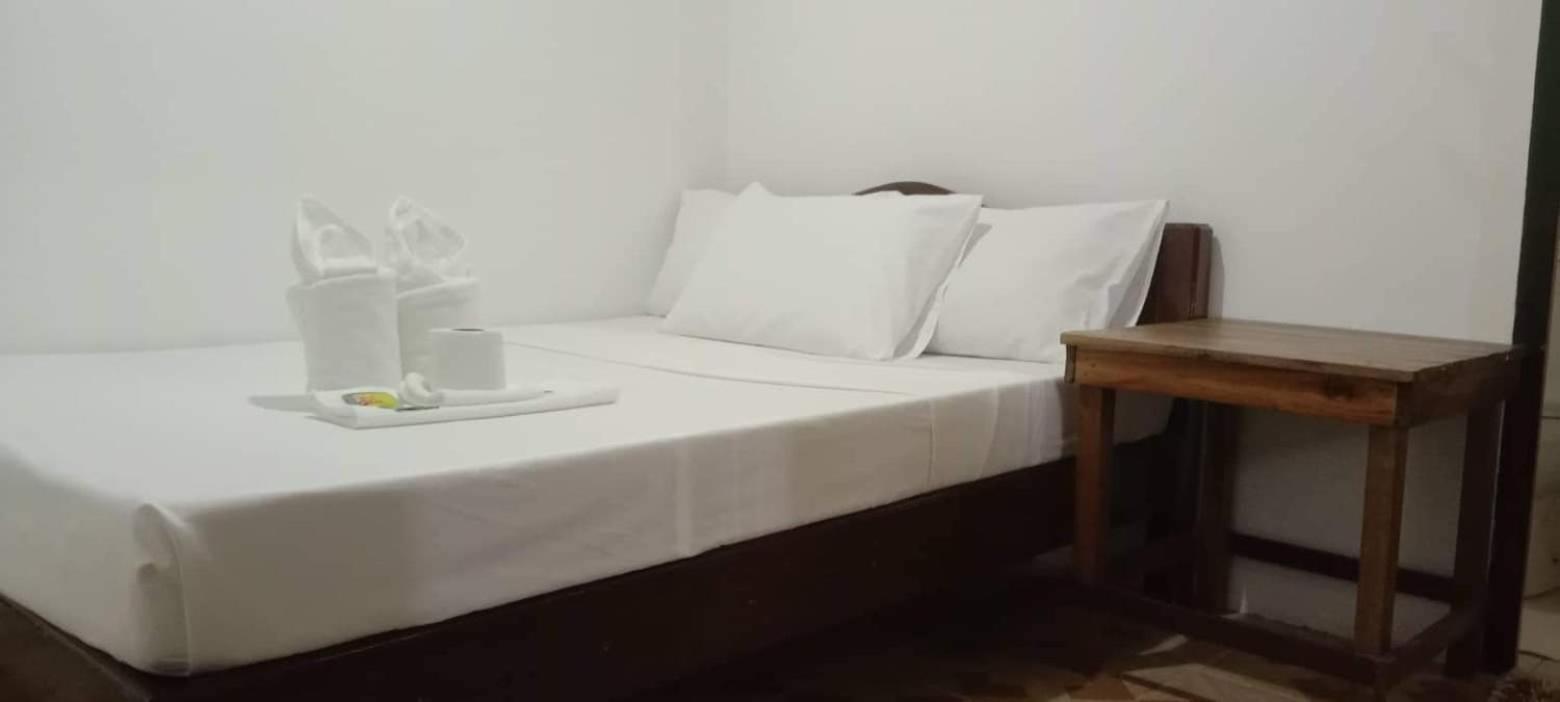 LADY GHAGHA ROOM RENTALs San Vicente  Zimmer foto